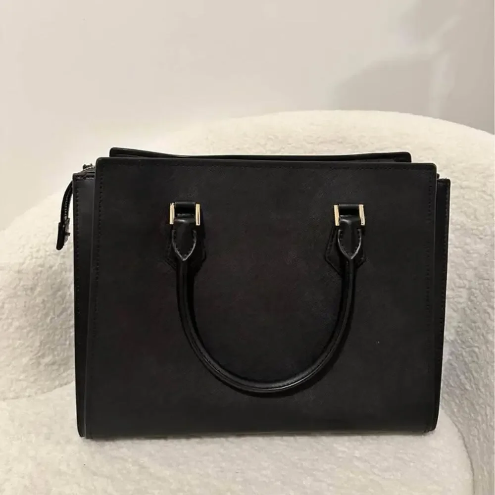 NEW! Michael Kors Bag
